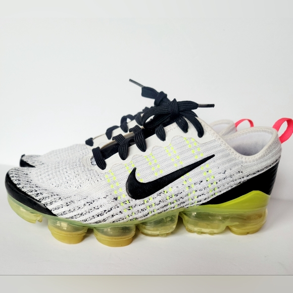 vapormax flyknit 3 white black volt